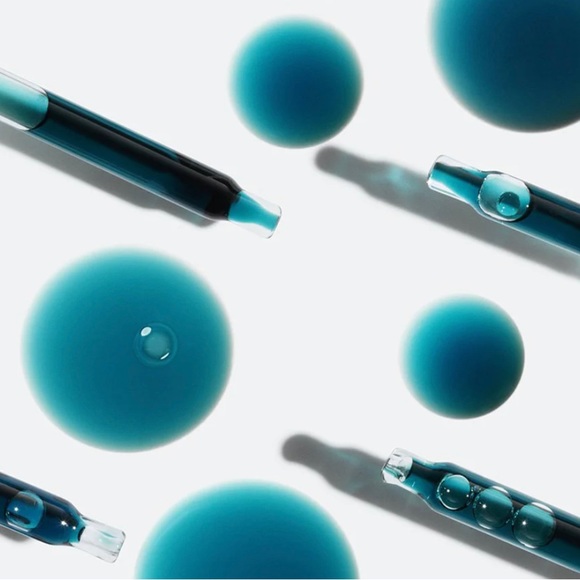 Sunday Riley Luna - Picture 3 of 8